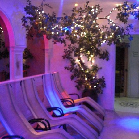 Hotel Alpino Wellness & Spa Peio Fonti Bagian luar foto