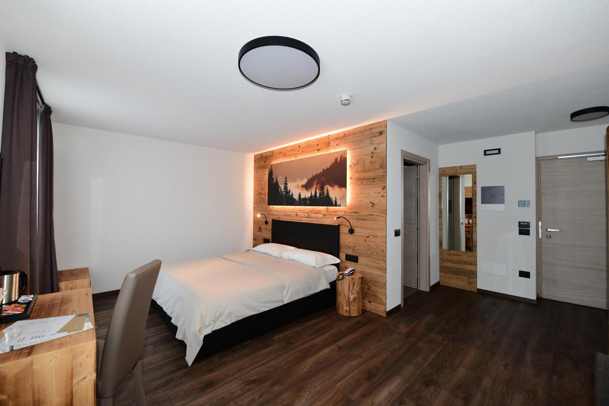 Hotel Alpino Wellness & Spa Peio Fonti Bagian luar foto