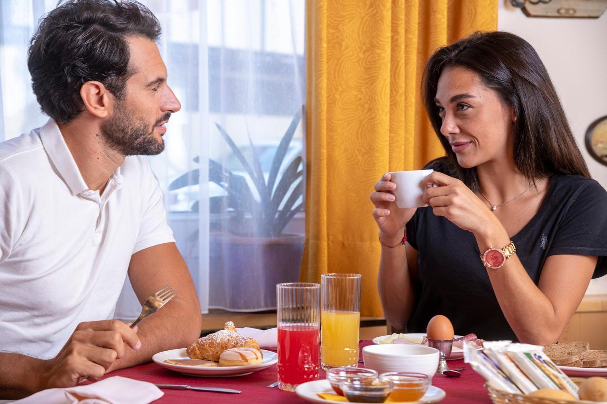 Hotel Alpino Wellness & Spa Peio Fonti Bagian luar foto