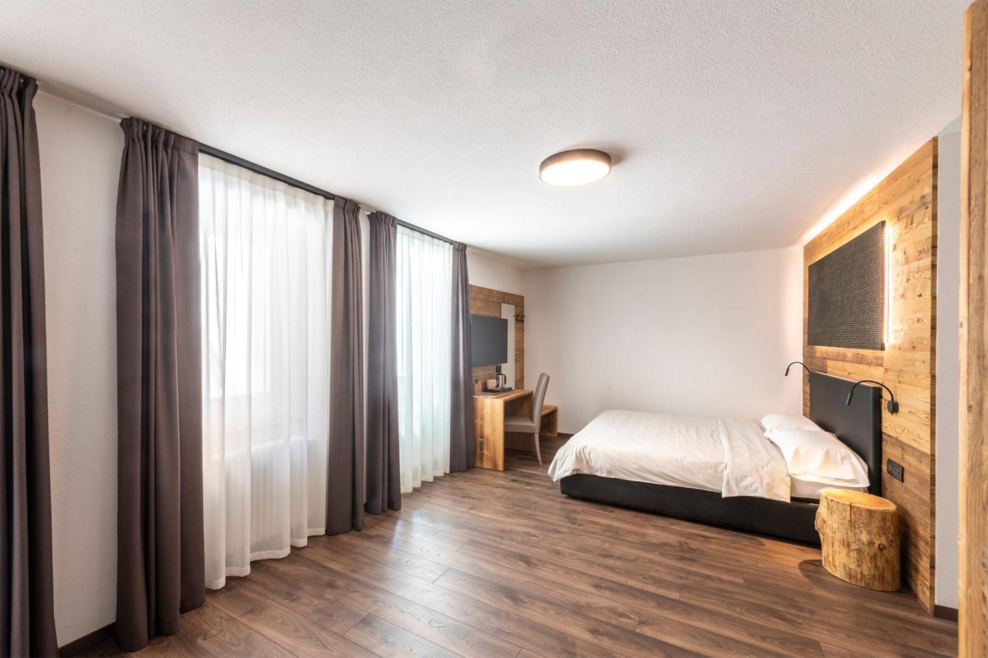 Hotel Alpino Wellness & Spa Peio Fonti Bagian luar foto
