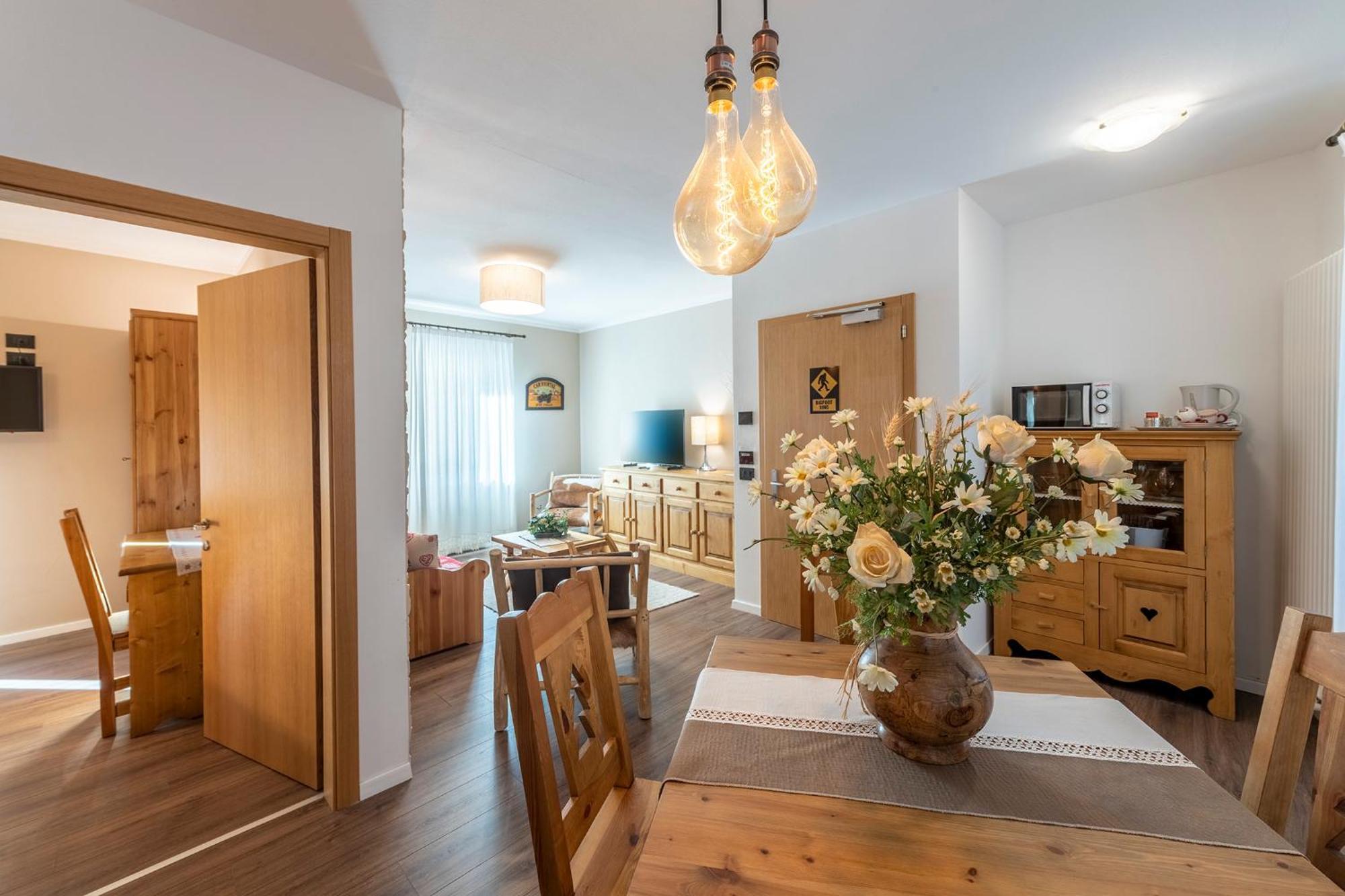Hotel Alpino Wellness & Spa Peio Fonti Bagian luar foto