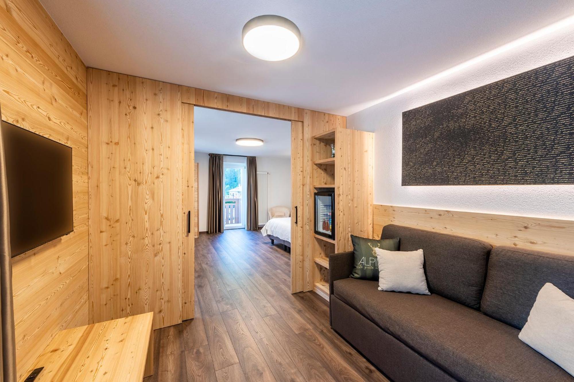 Hotel Alpino Wellness & Spa Peio Fonti Bagian luar foto
