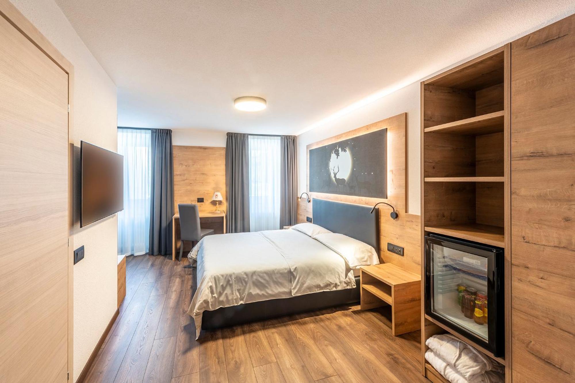 Hotel Alpino Wellness & Spa Peio Fonti Bagian luar foto